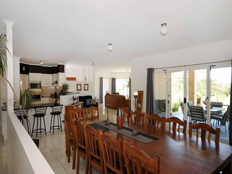 1 Hickey Court, Cotswold Hills QLD 4350