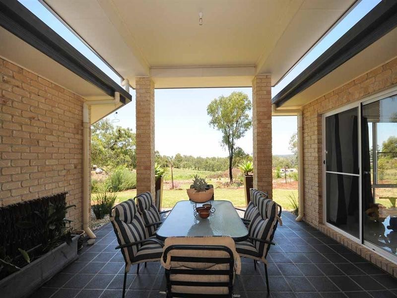 1 Hickey Court, Cotswold Hills QLD 4350