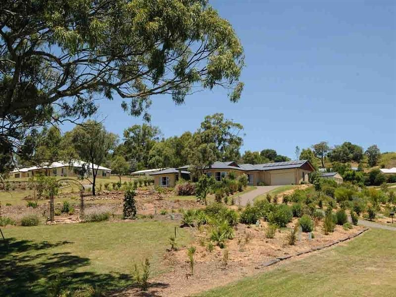 1 Hickey Court, Cotswold Hills QLD 4350