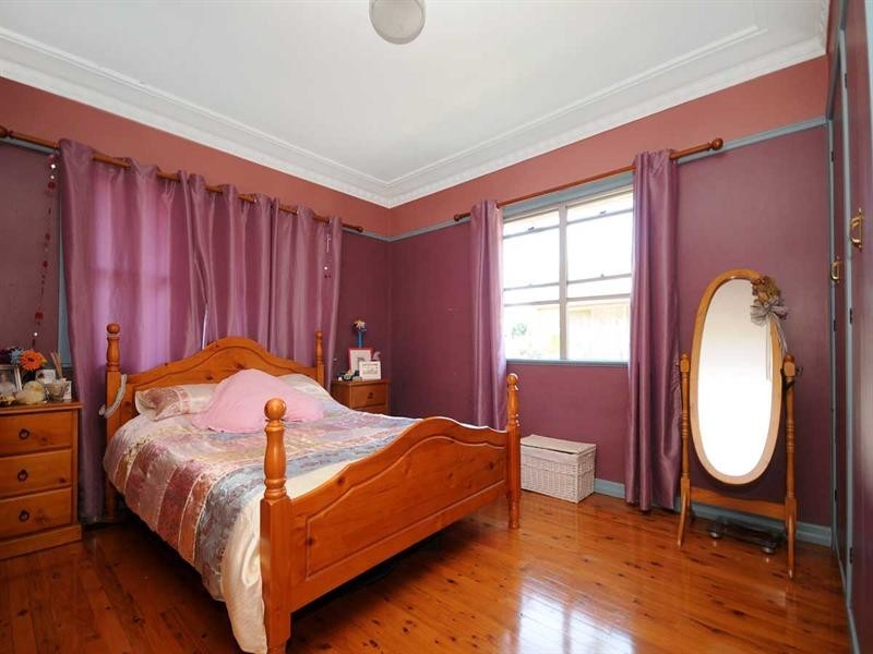 7 Sir Street, North Toowoomba QLD 4350