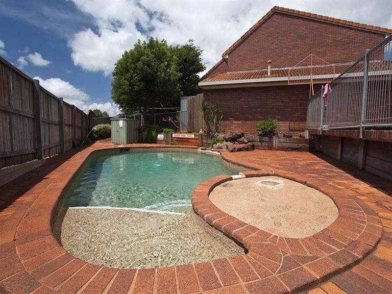 17 /173 North Street, Rockville QLD 4350