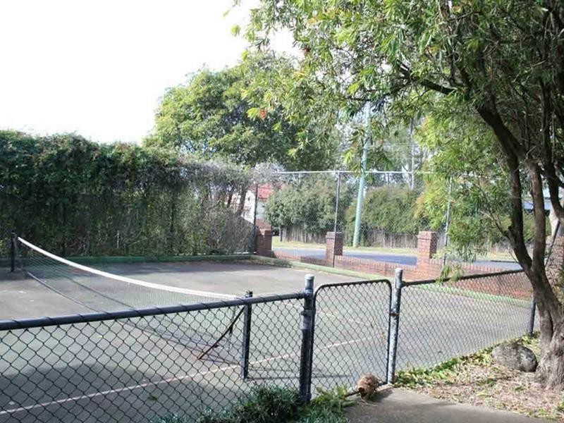 17 /173 North Street, Rockville QLD 4350