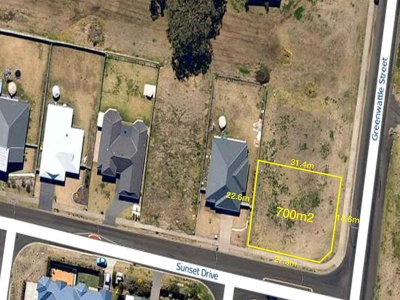 1 Sunset Drive, Glenvale QLD 4350