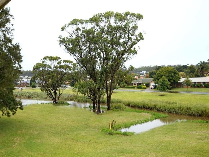 2A Agnes Street, Centenary Heights QLD 4350
