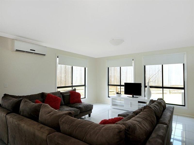 14 Lanagan Court, Middle Ridge QLD 4350