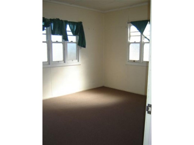 25 Shiel Street, Rangeville QLD 4350