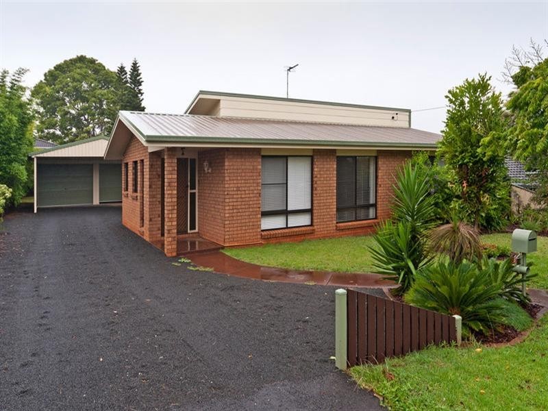 19 Sherry Street, Wilsonton Heights QLD 4350