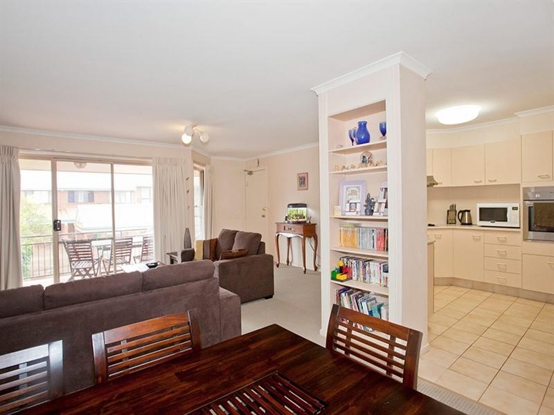 Unit 25/367 Margaret Street, Newtown QLD 4350