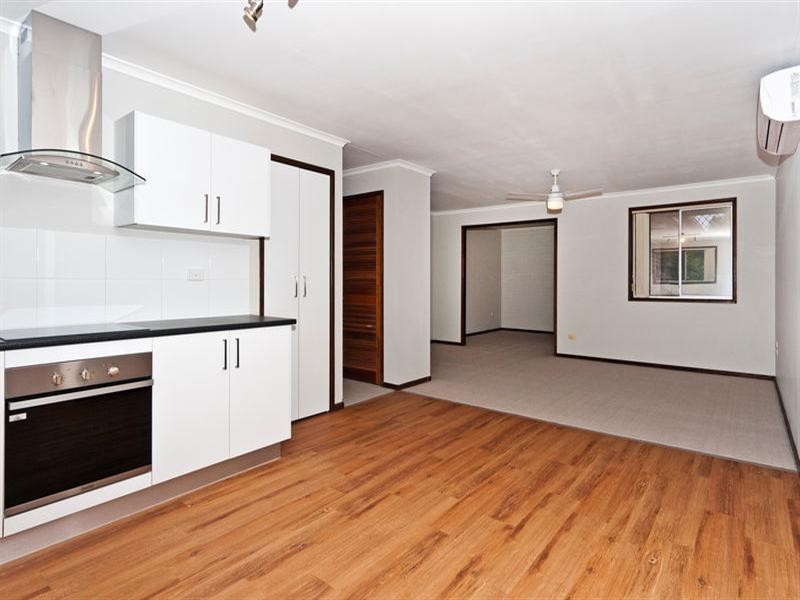 3/100C Holberton Street, Newtown QLD 4350