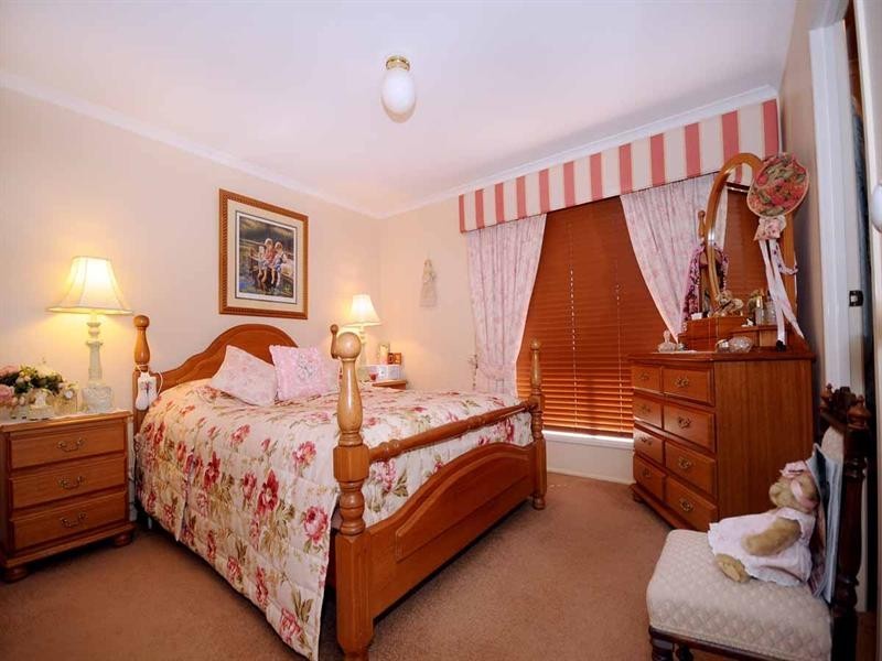 36 Cherokee Drive, Wilsonton QLD 4350