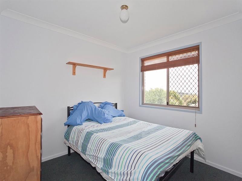 6 Bhutan Court, Newtown QLD 4350