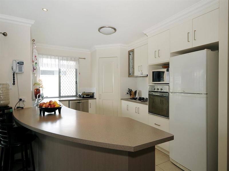 5 Woodville Court, Wyreema QLD 4352