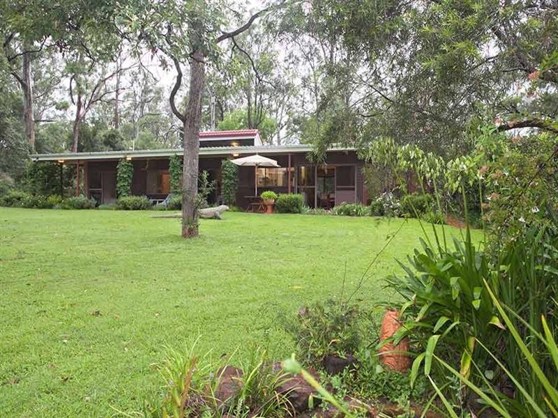 278 Barracks Road, Highfields QLD 4352