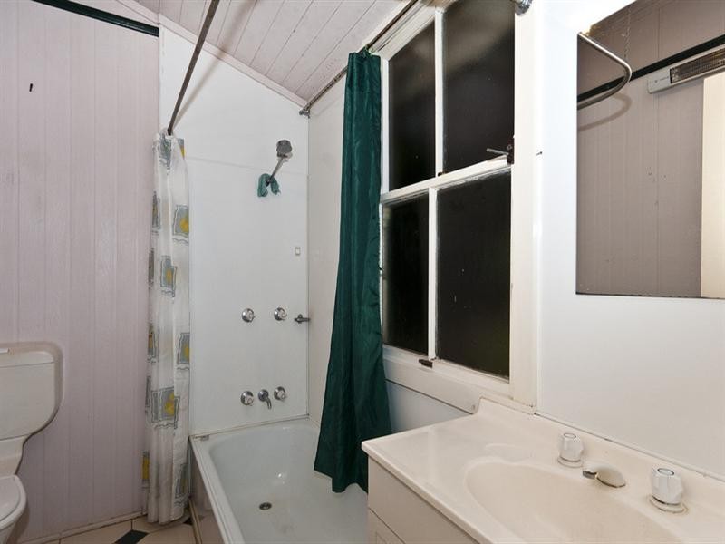 46 Rome Street, Newtown QLD 4350