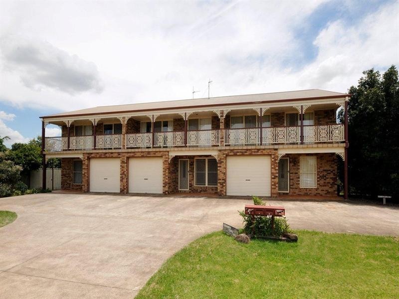 2/2 Gabrielle Street, Kearneys Spring QLD 4350