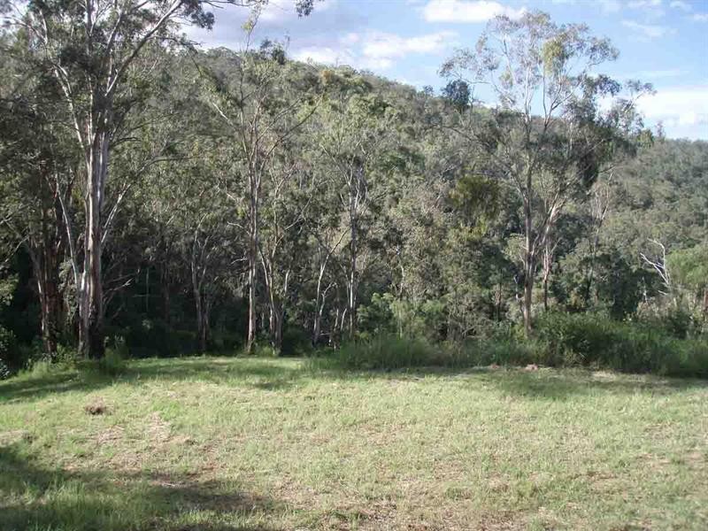 86 Flagstone Creek Road, Middle Ridge QLD 4350