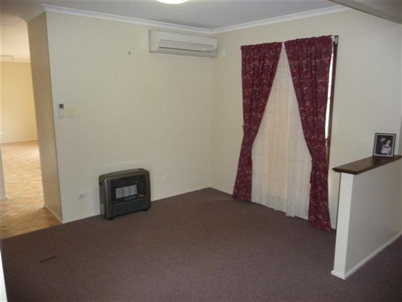 20 Broadfoot Street, Kearneys Spring QLD 4350