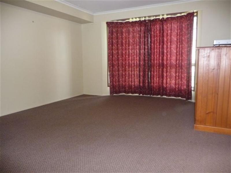 20 Broadfoot Street, Kearneys Spring QLD 4350