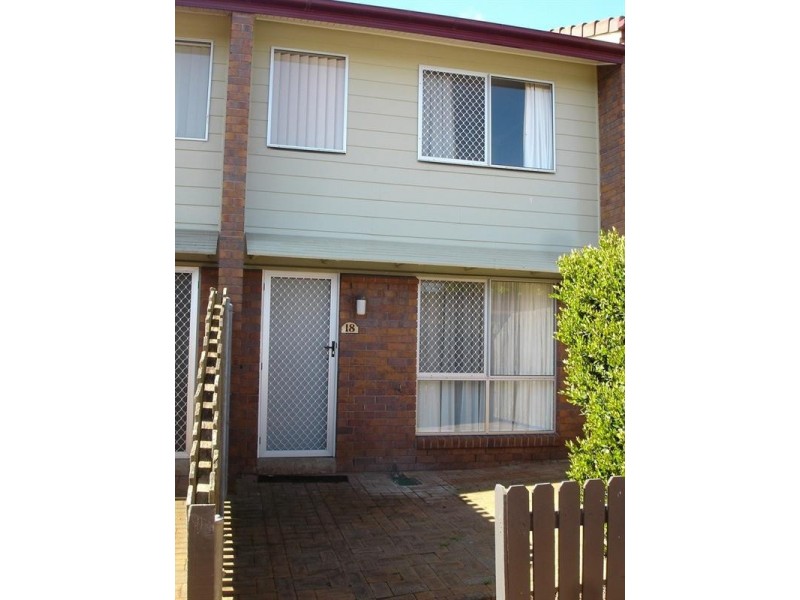 18/6 O’Brien Street, Harlaxton QLD 4350