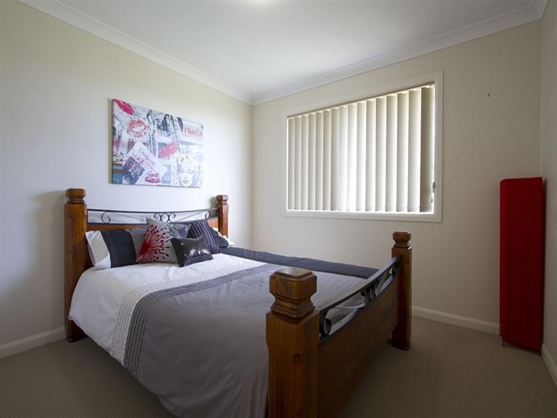 6 Barambah Street, Glenvale QLD 4350
