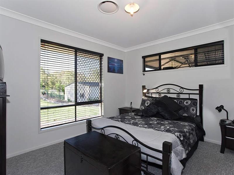 2 Karingal Court, Glenvale QLD 4350