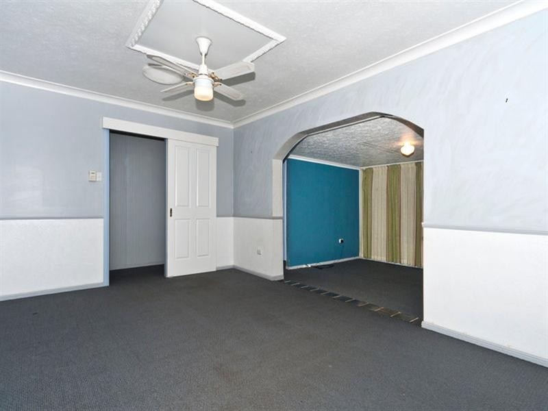 24 Sybyl Street, Harristown QLD 4350