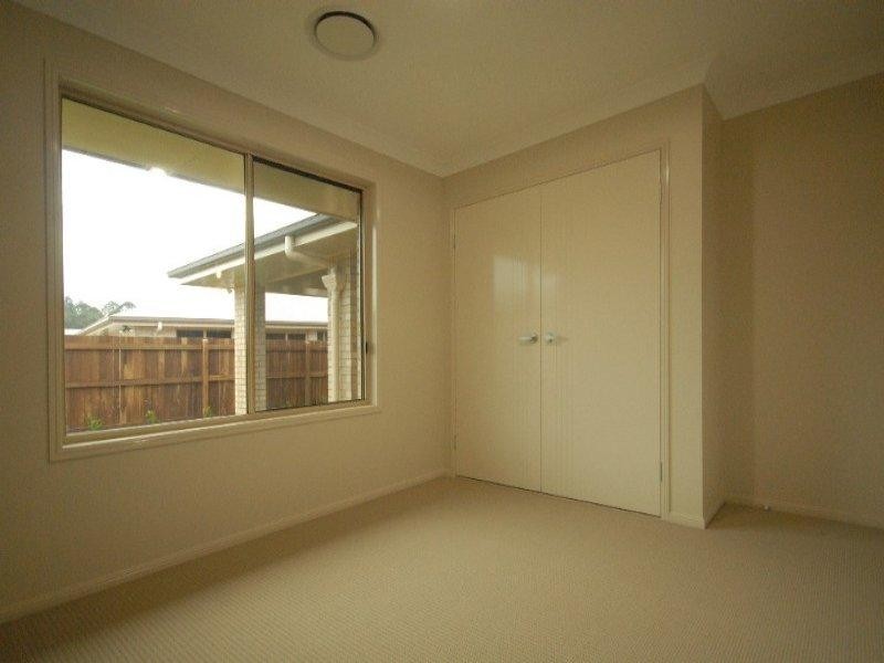 20 High Court Drive, Wilsonton Heights QLD 4350