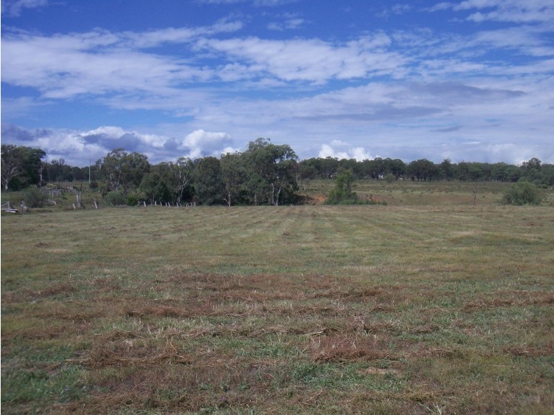 - Willis Road, Meringandan QLD 4352