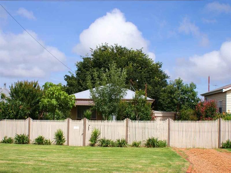 45 Suffolk Street, Rangeville QLD 4350