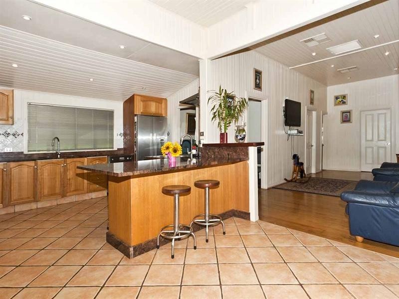 15704 Warrego Highway, Bowenville QLD 4404