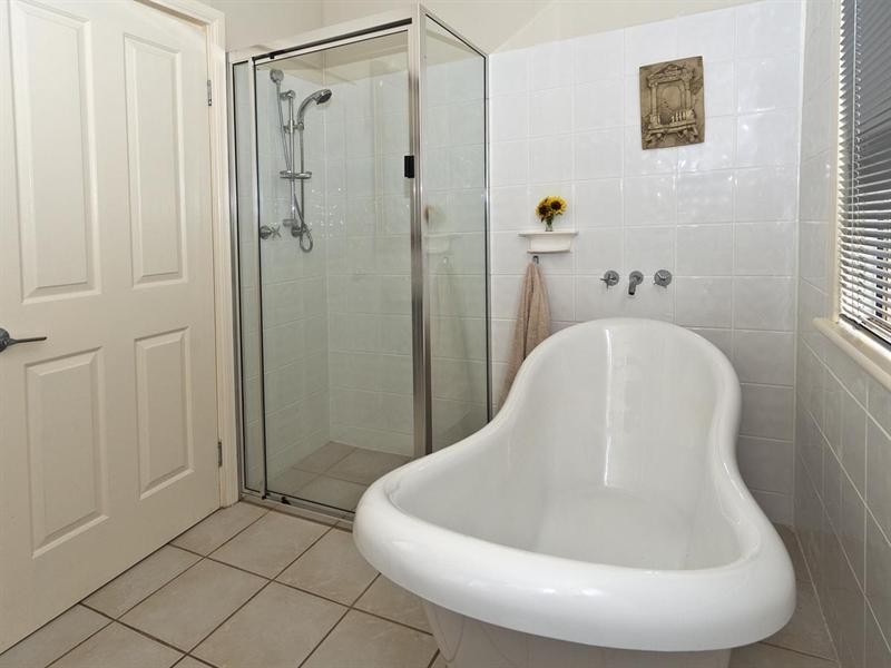 15704 Warrego Highway, Bowenville QLD 4404