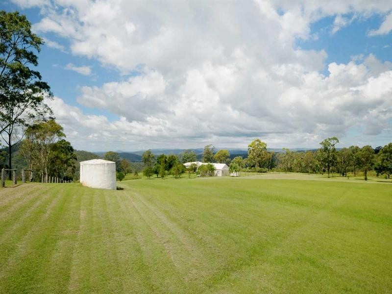 873 Preston Boundary Road, Preston QLD 4352