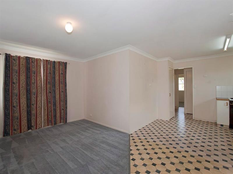 8A Hamilton Street, Newtown QLD 4350