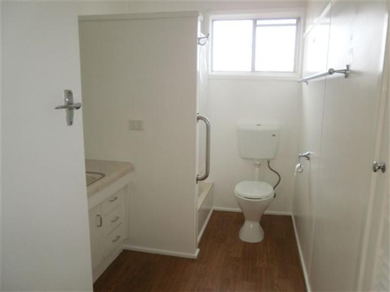 316A West Street, Kearneys Spring QLD 4350