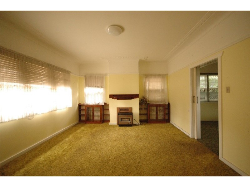 28 James Street, Rangeville QLD 4350