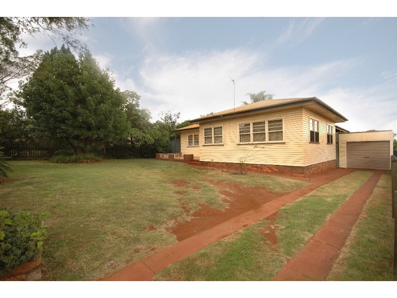 28 James Street, Rangeville QLD 4350