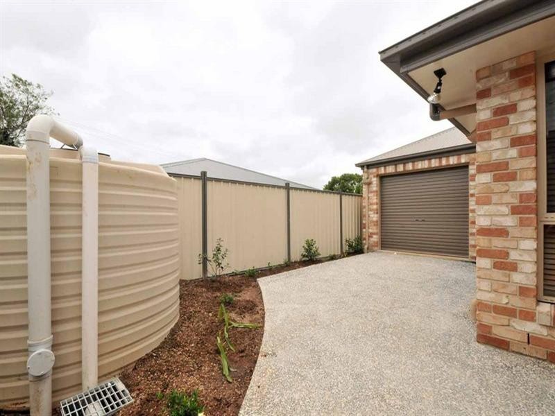 1/26a Ascot Street, Newtown QLD 4350