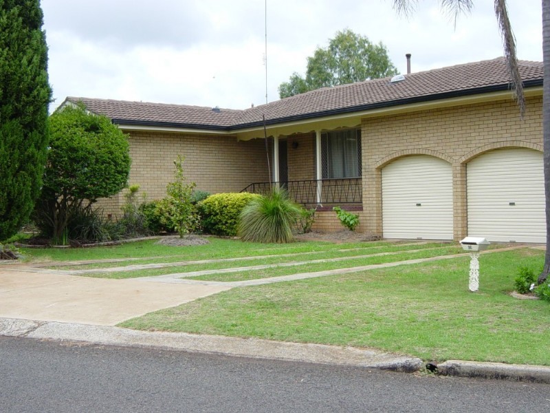 16 Ott Street, Rangeville QLD 4350