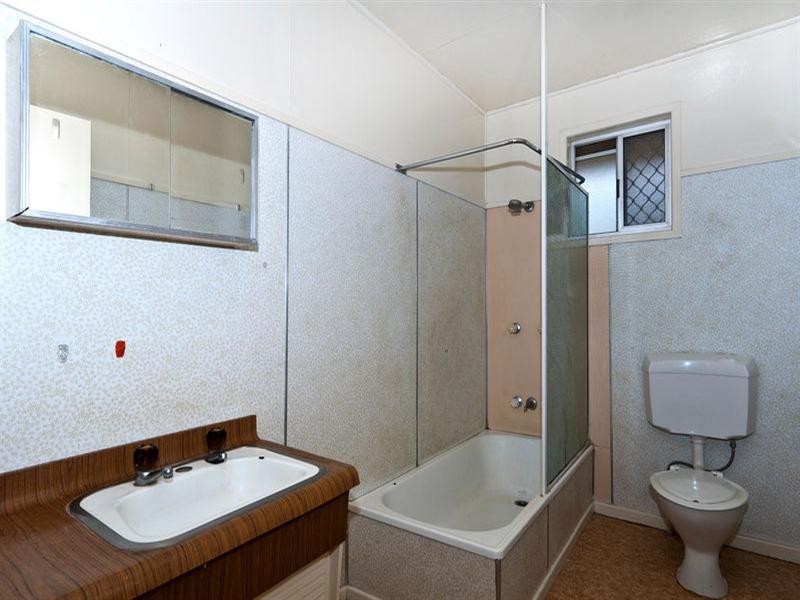 2 Tame Street, South Toowoomba QLD 4350