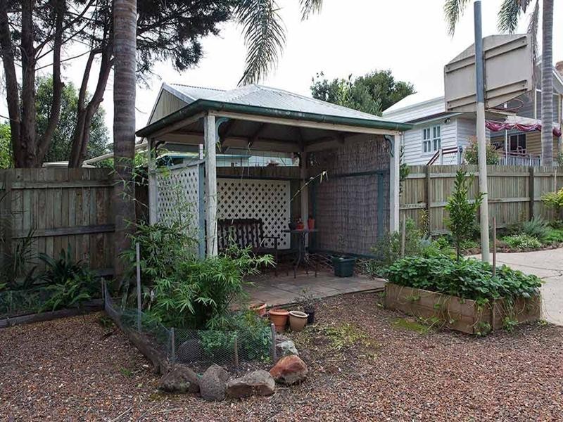 7 John Street, East Toowoomba QLD 4350