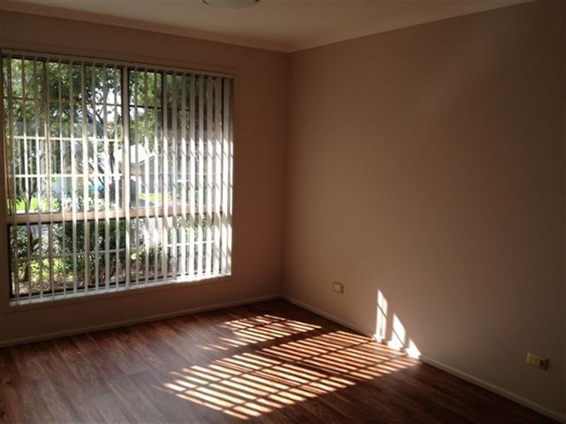 2 Dalzell Cresent, Darling Heights QLD 4350