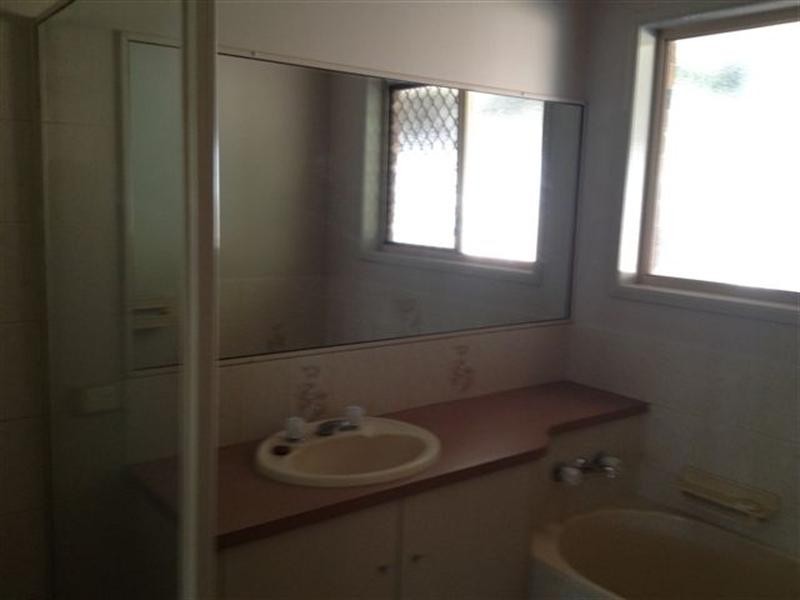 2 Dalzell Cresent, Darling Heights QLD 4350