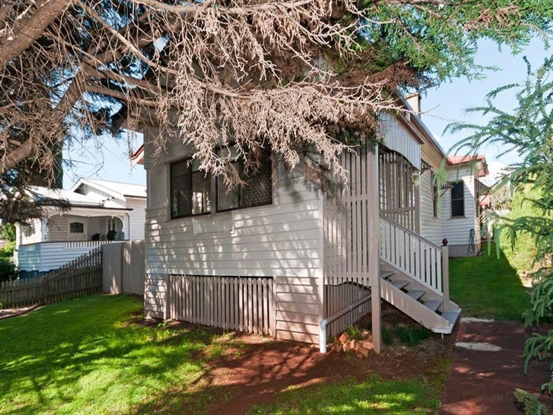108 Mary Street, East Toowoomba QLD 4350