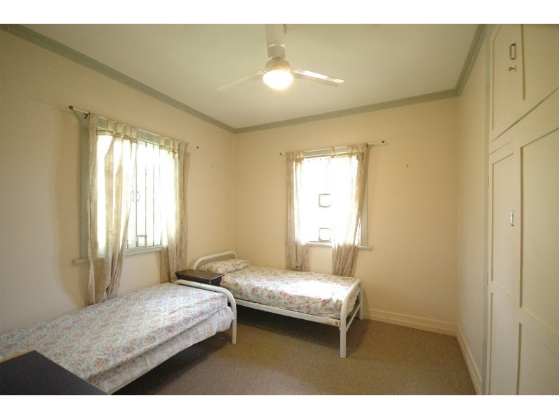 331 South Street, Harristown QLD 4350
