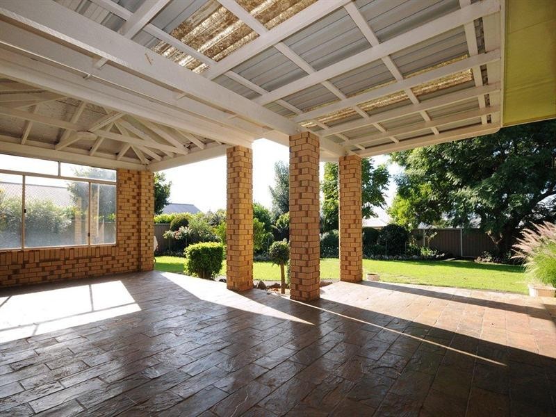 149 Rowbotham Street, Rangeville QLD 4350