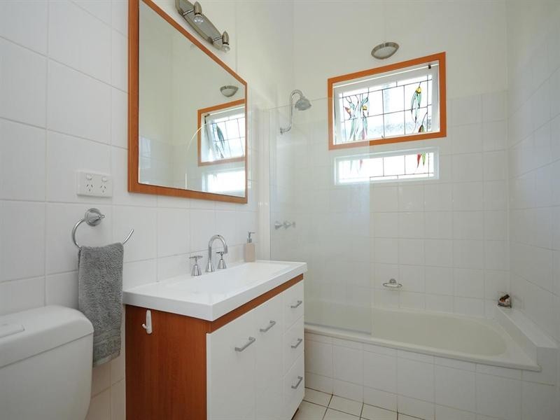 21 Second Avenue, Harristown QLD 4350