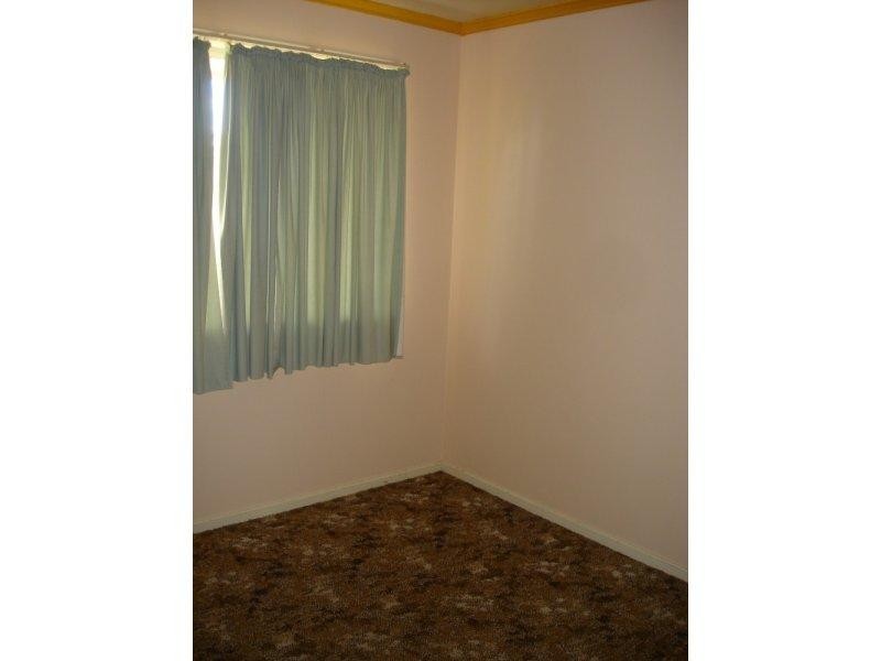 194 Alderley Street, Centenary Heights QLD 4350