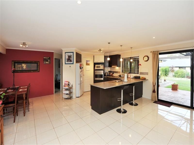 7 Manooka Crescent, Highfields QLD 4352