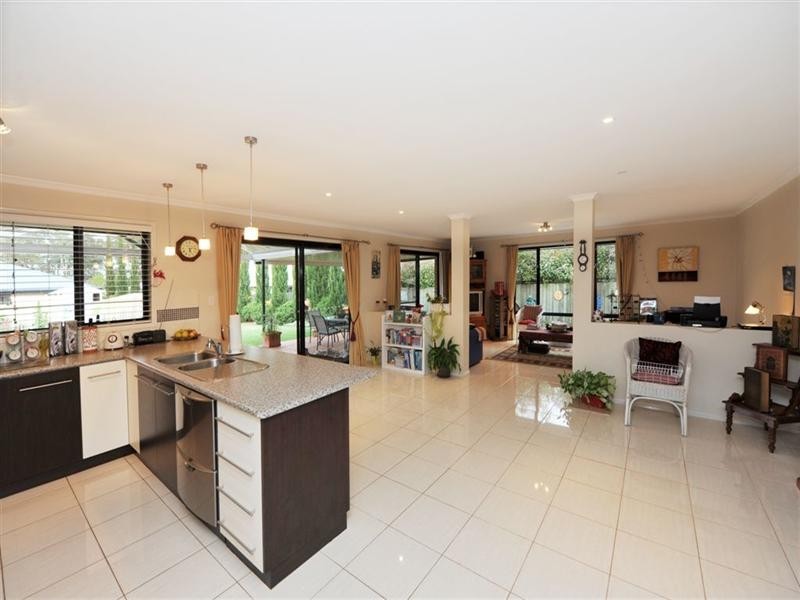 7 Manooka Crescent, Highfields QLD 4352