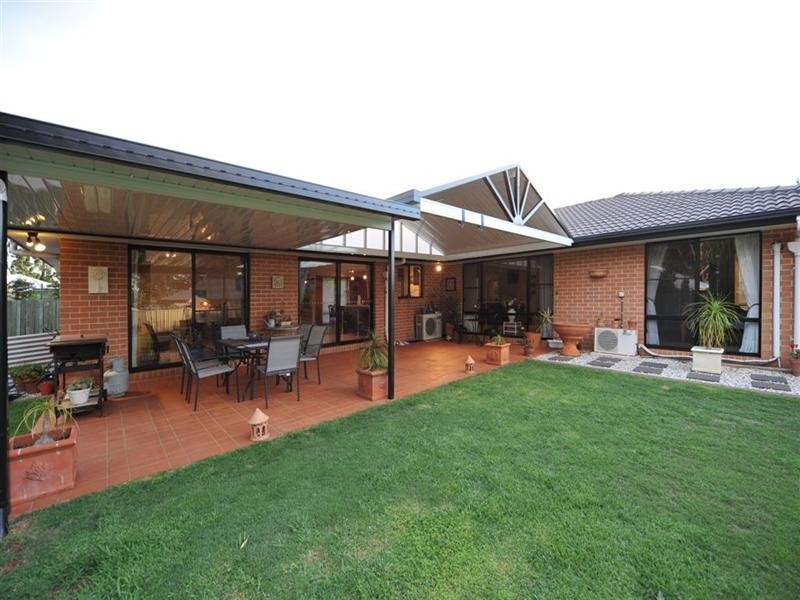 7 Manooka Crescent, Highfields QLD 4352